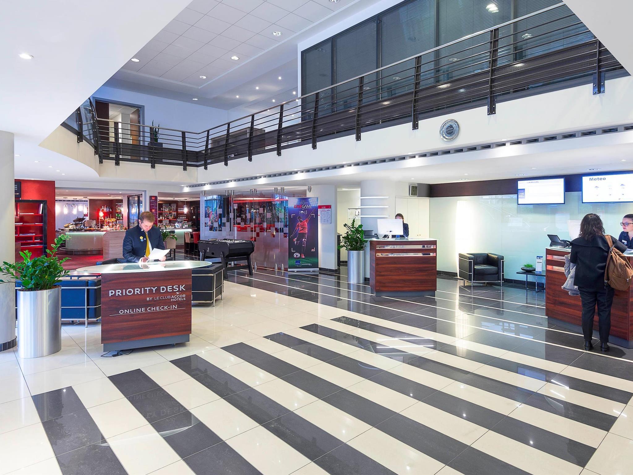 Novotel Luxembourg Centre Eksteriør billede