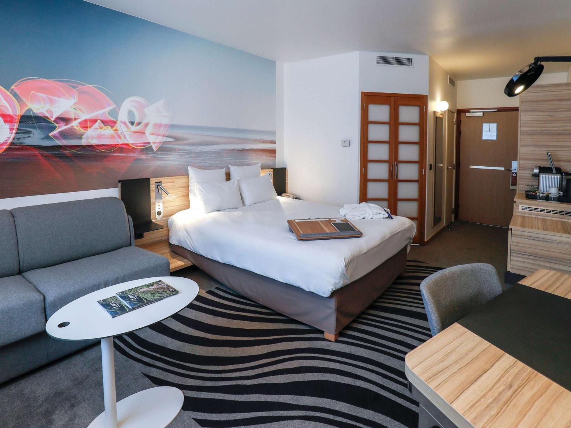 Novotel Luxembourg Centre Eksteriør billede